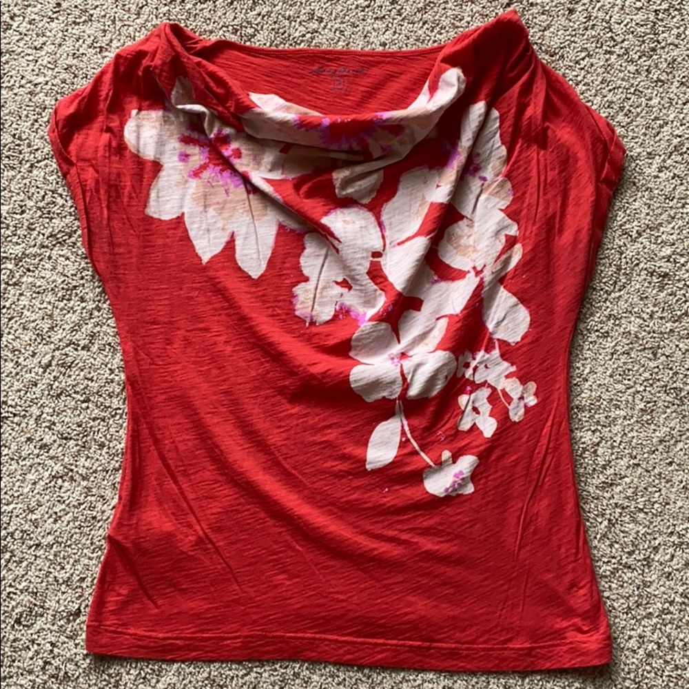 Women’s Eddie Bauer Pink Floral Top Size Medium
